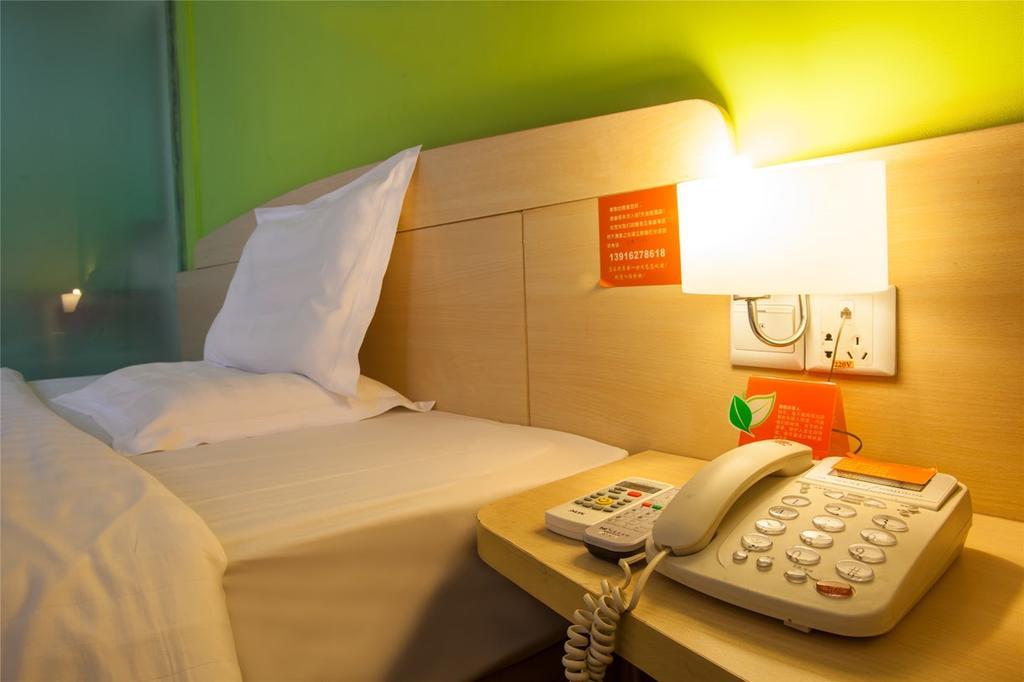 7Days Inn Sanqiao Hou Ba Гуйян Экстерьер фото