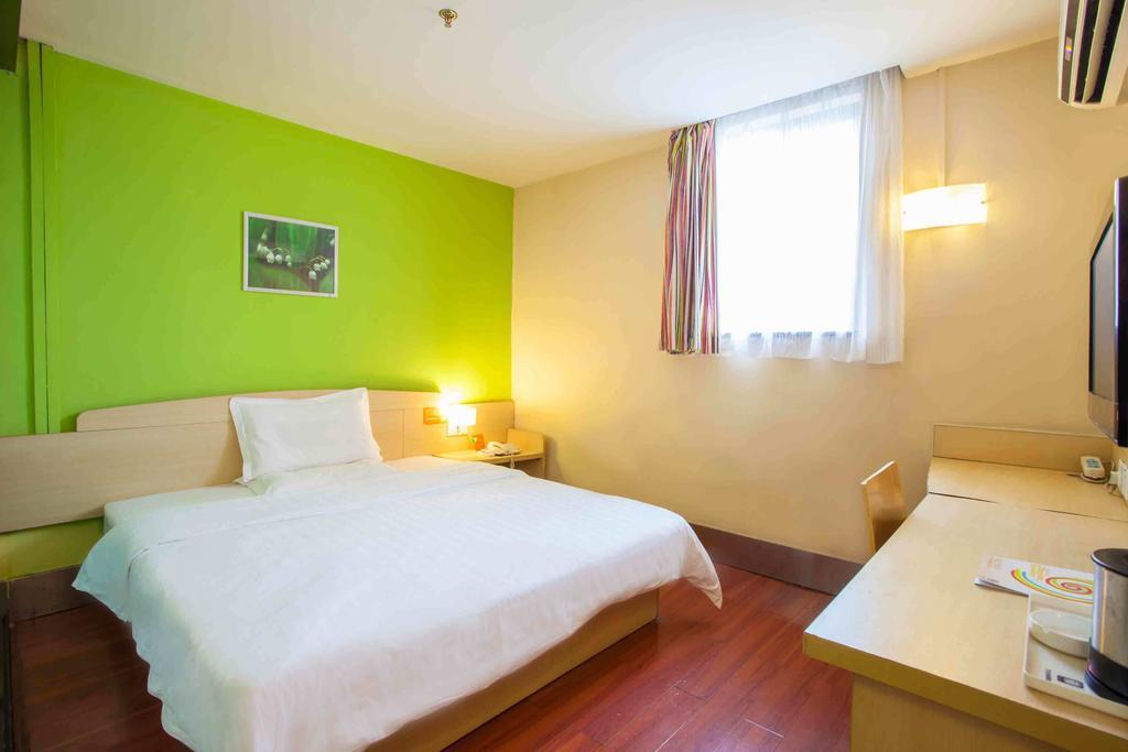 7Days Inn Sanqiao Hou Ba Гуйян Номер фото